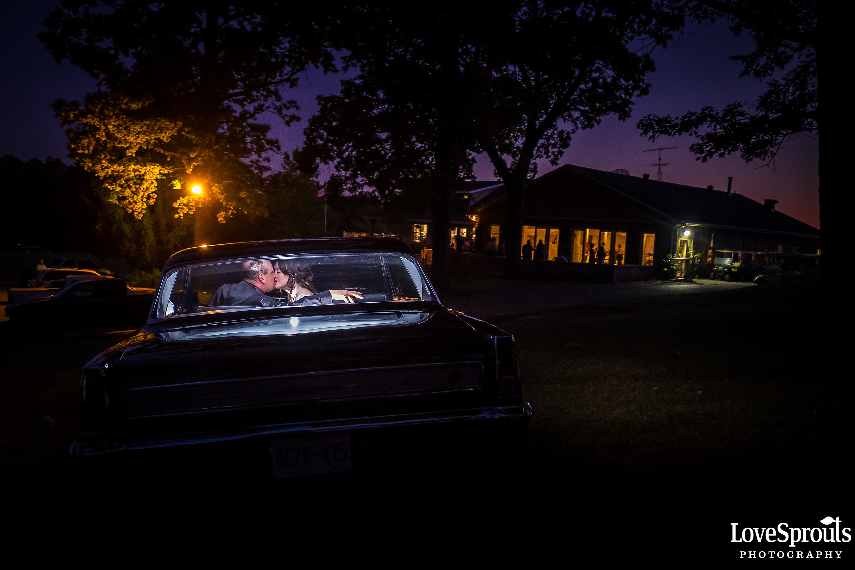 Paris Wedding Photographers – Amy + Jeff – Paris Golf and Country Club