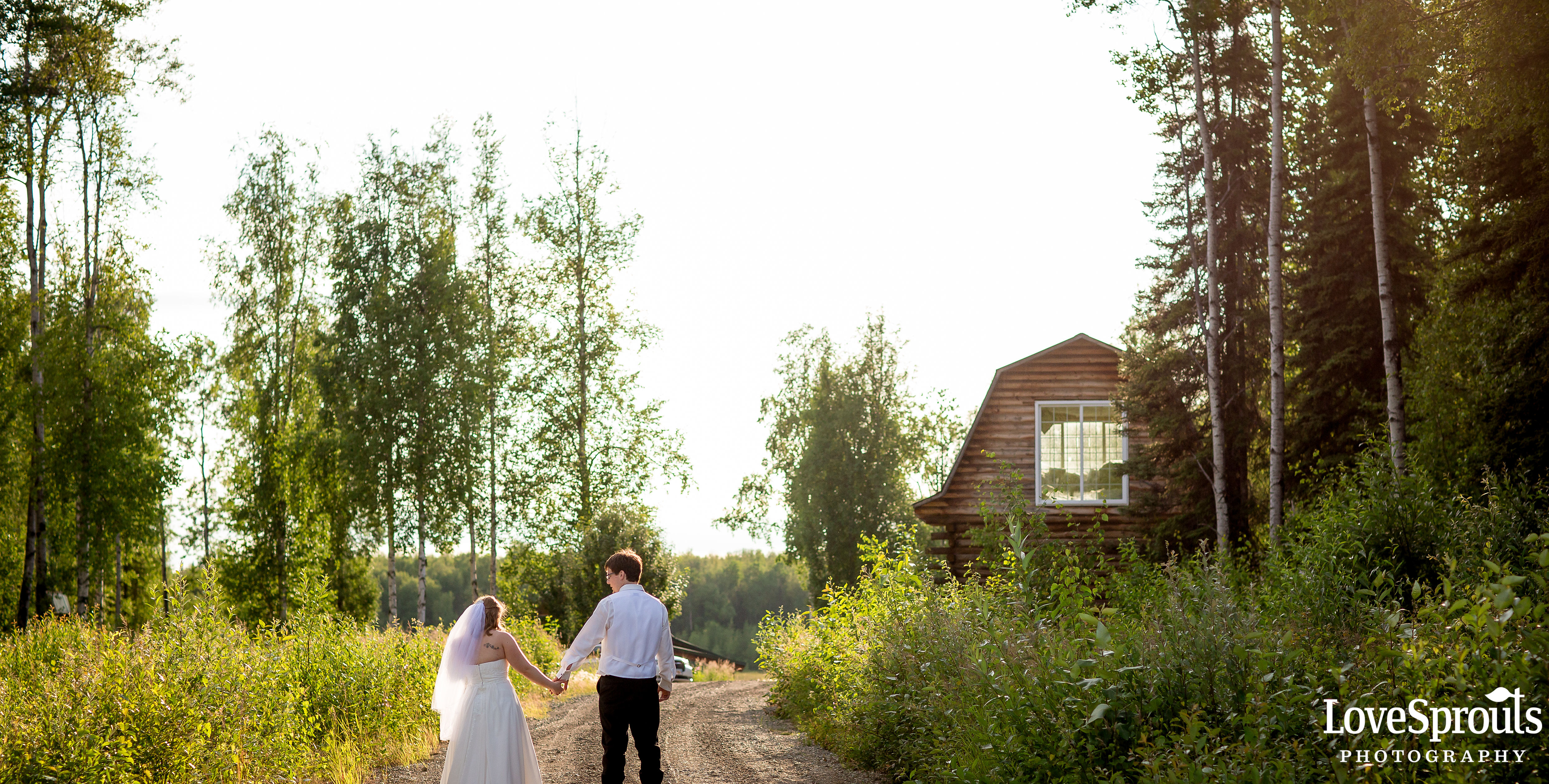 Wasilla Wedding Photographers – Ashlyn & Jareth – Backyard Wedding