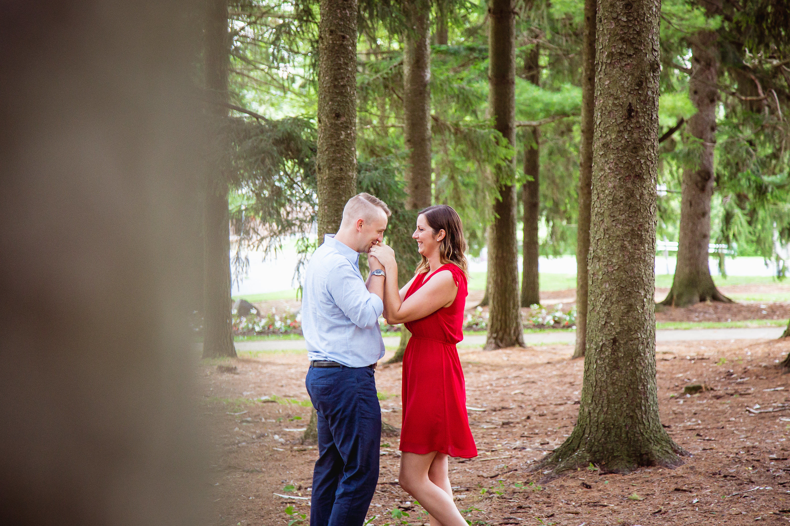 Stratford-Wedding-Photographers-Love-Sprouts-Photography-Confederation-Park-Engagement-