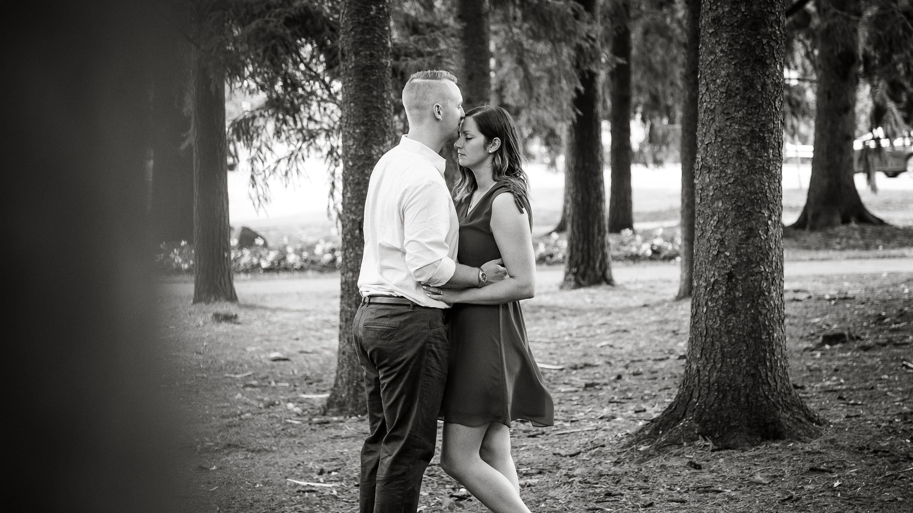 Stratford-Wedding-Photographers-Love-Sprouts-Photography-Confederation-Park-Engagement-