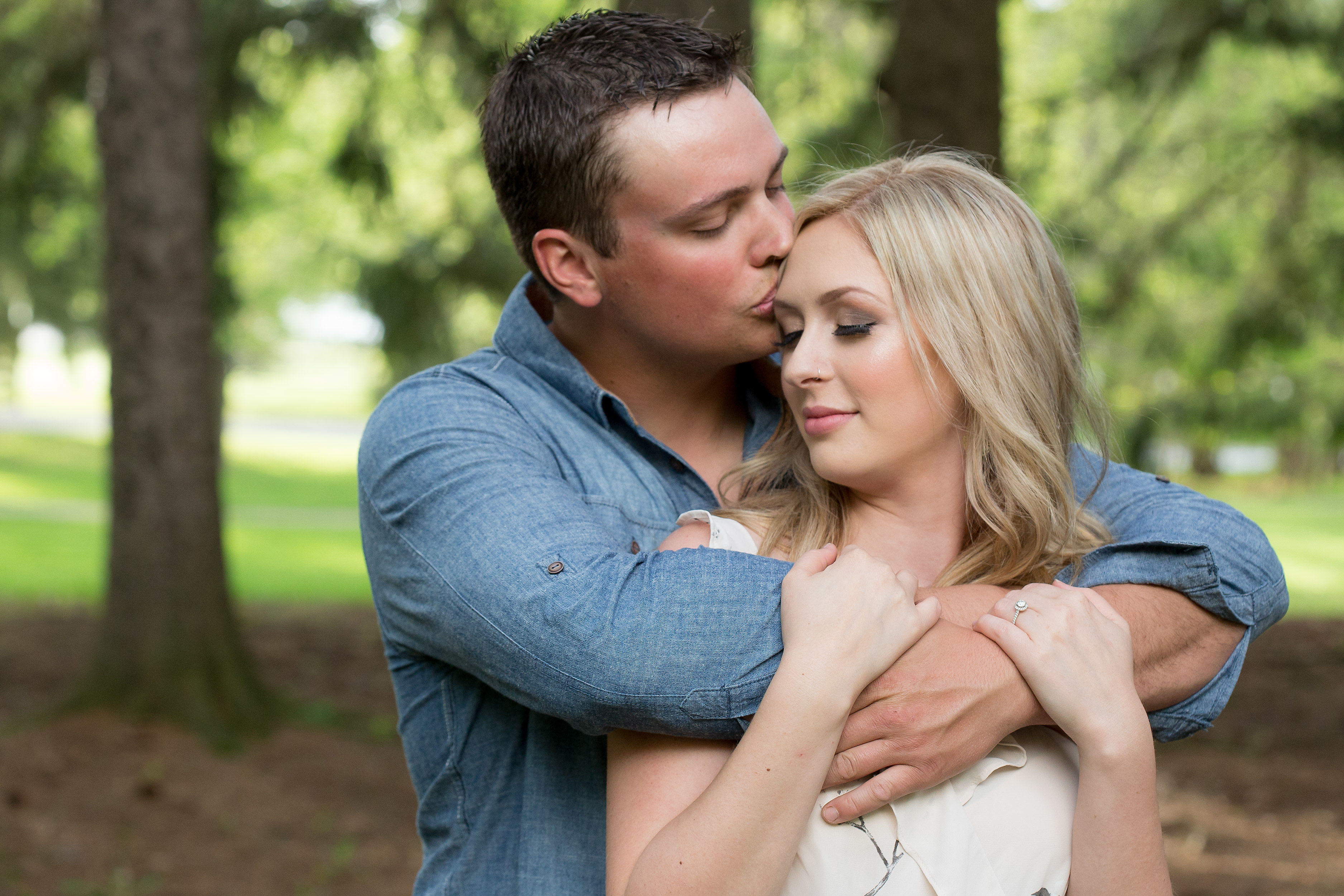 Stratford-Wedding-Photography-Confederation-Park-Engagement-Love-Sprouts-Photography-Wrapped-In-Arms