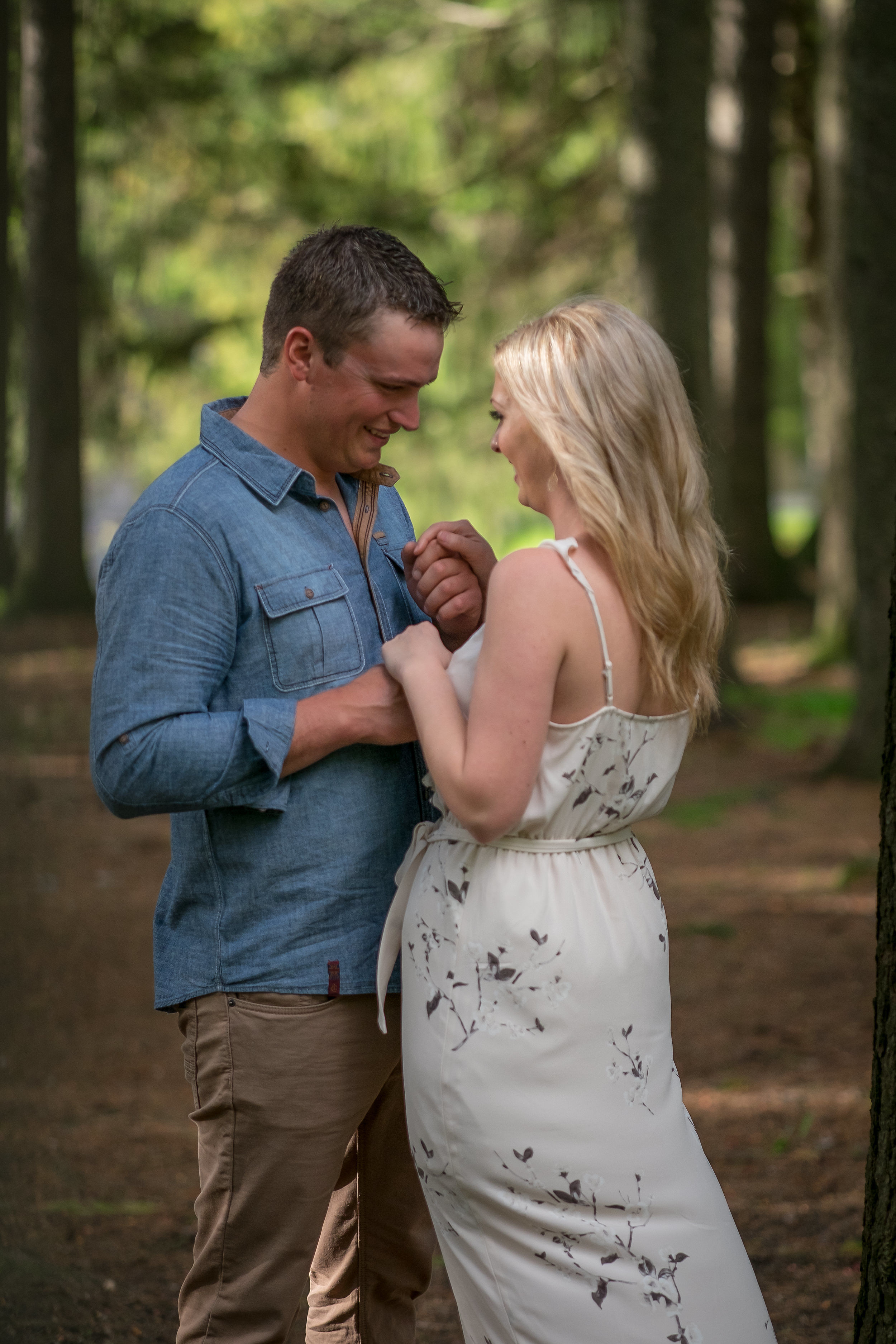 Stratford-Wedding-Photography-Confederation-Park-Engagement-Love-Sprouts-Photography-Holding-Hands