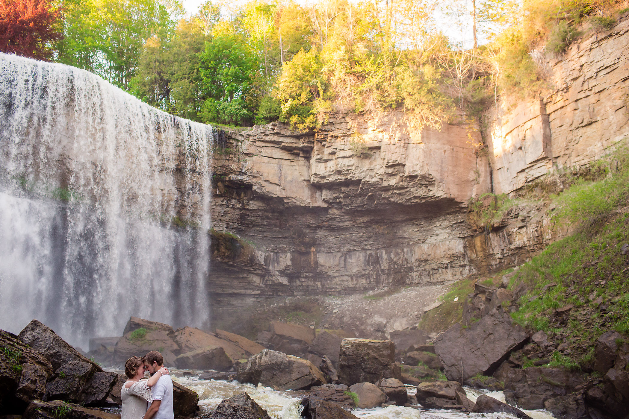 Hamilton Wedding Photographers – Carly & Matthew – Websters Falls