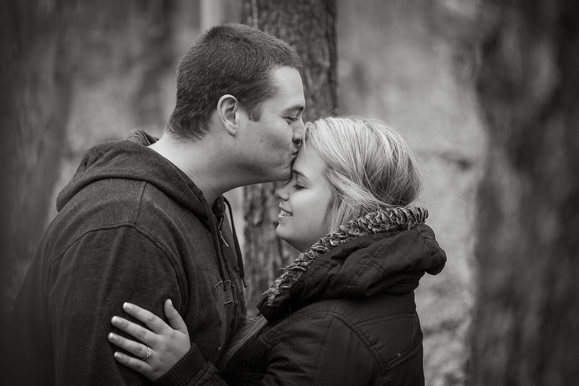 Roseville Wedding Photographers – Courtney & Ben – Forest Engagement