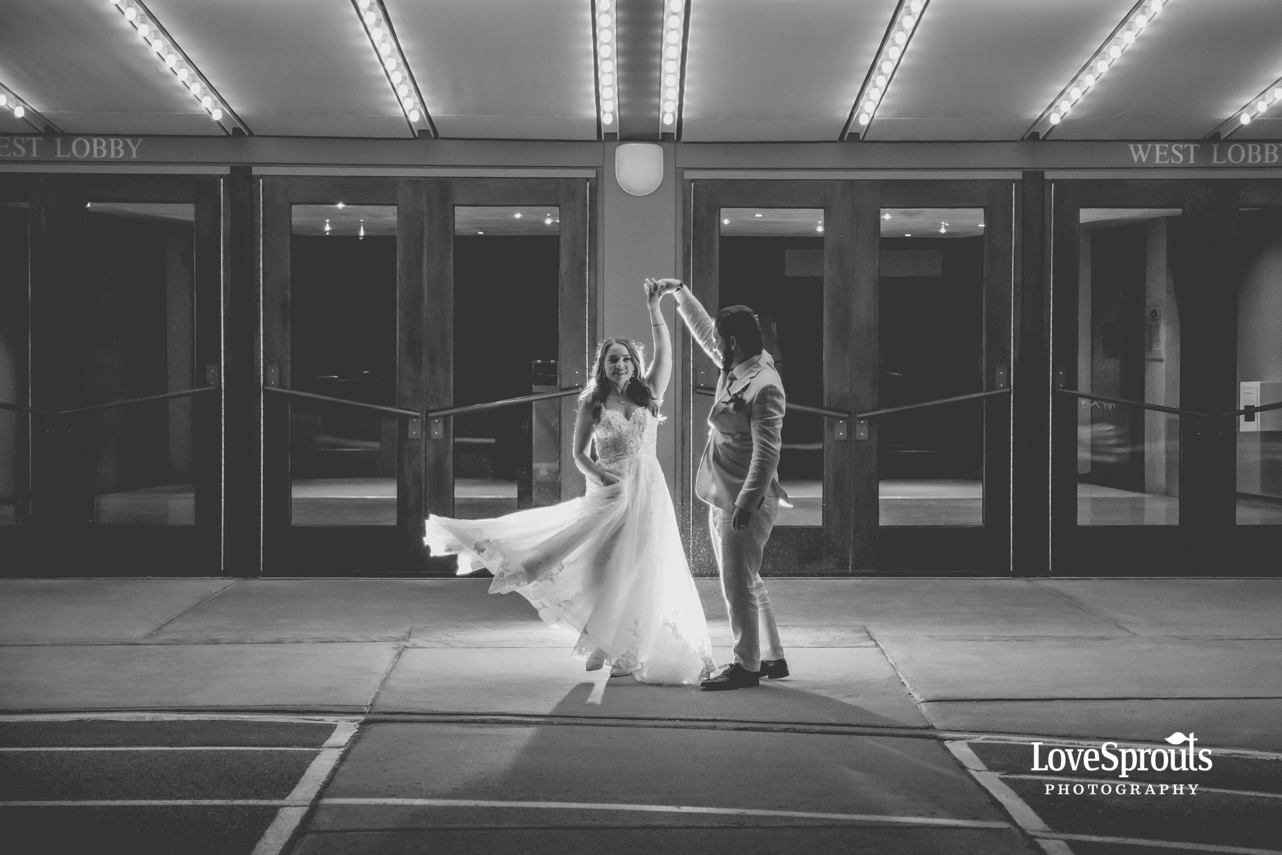 Stratford Festival – Sara & Chris – Stratford Wedding Photographers